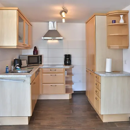 Direkt Am - Bodenseeresidenz In * Bodman-Ludwigshafen